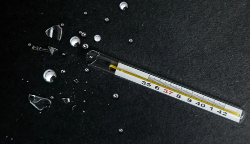 水銀溫度計(jì)打碎了怎么處理？ 做好這7歩避免中毒！